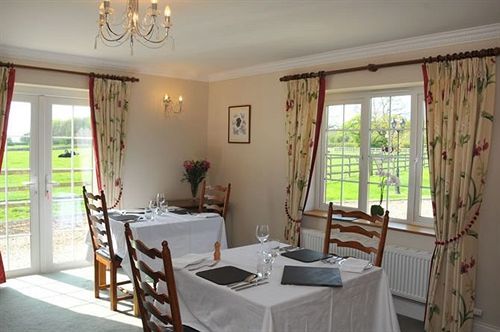 The Paddock Bed and Breakfast Haverfordwest Eksteriør billede